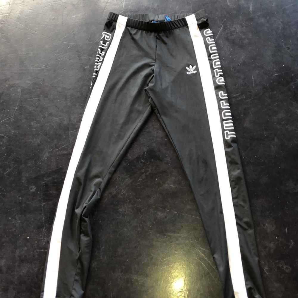 Adidas leggings